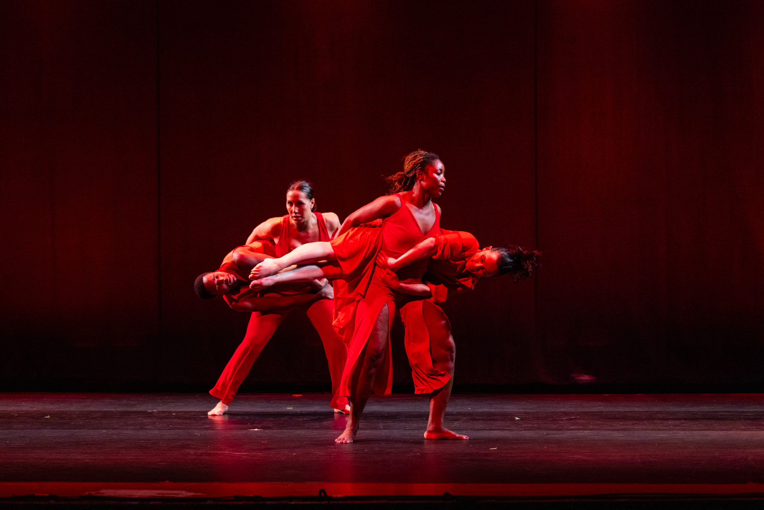 JAE Dance Center - Pouvwa