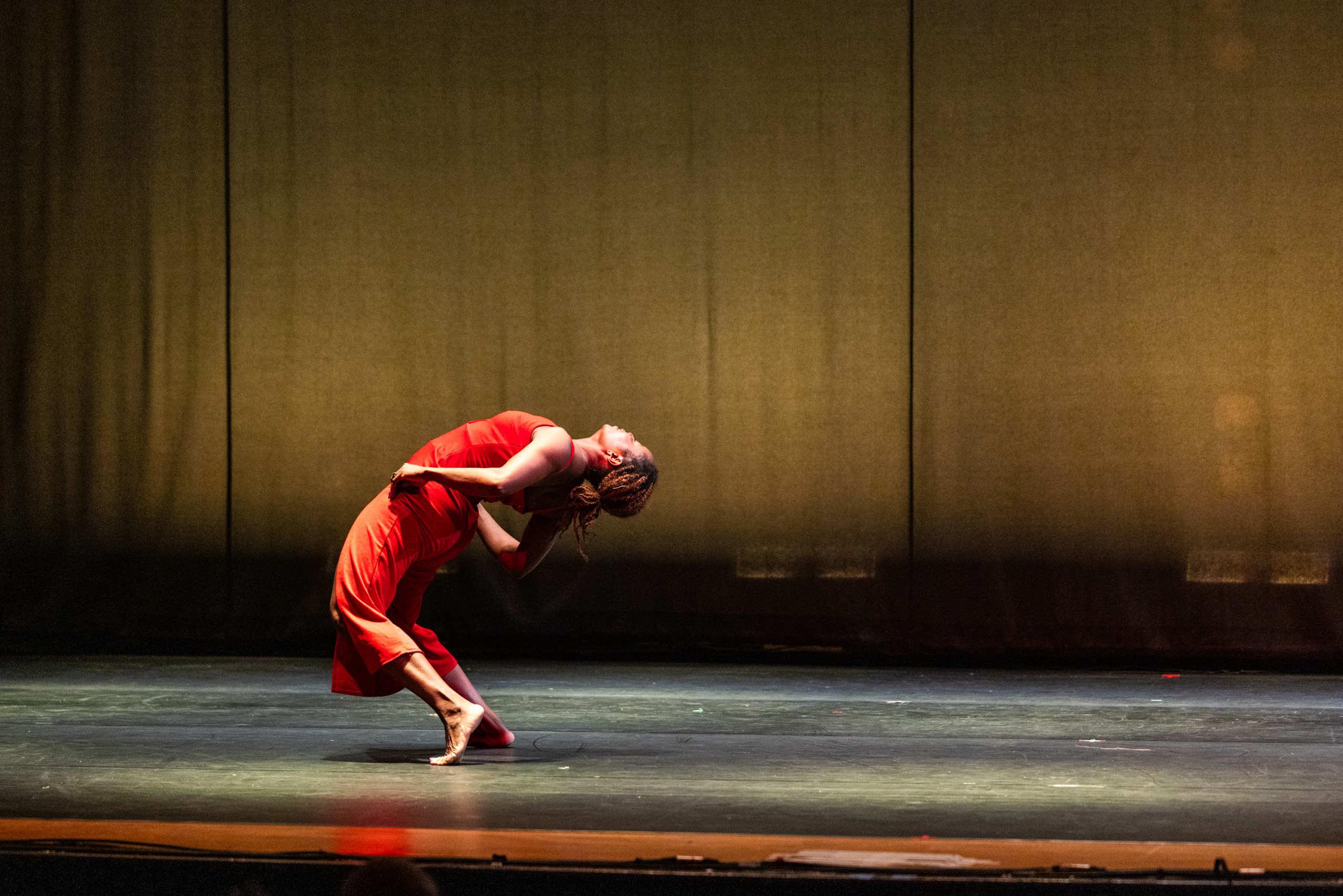 JAE Dance Center - Pouvwa